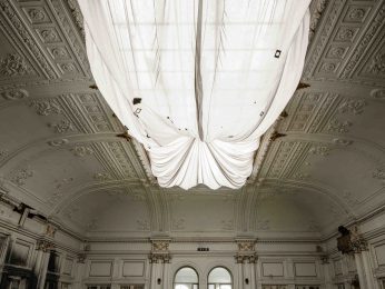 Thomas Windisch, Giant softbox, 2016 Thomas Windisch, Giant softbox, 2016